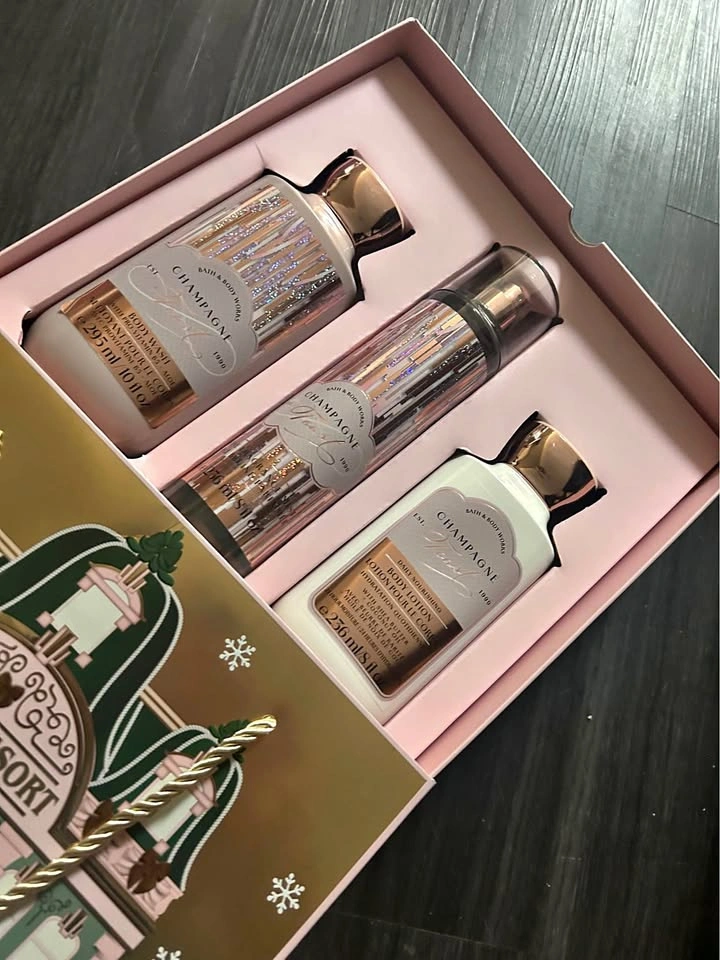 Bath & Body Works Champagne Toast Gift Set