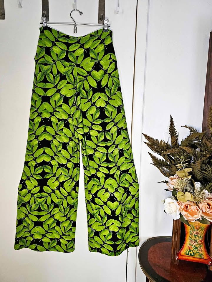 Norma Kamali Leaf Print Green Black Wide-Leg Pants