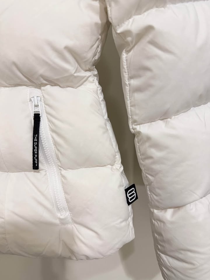Aritzia SuperSnug Puff - cliMATTE Size M NWT - photo 3