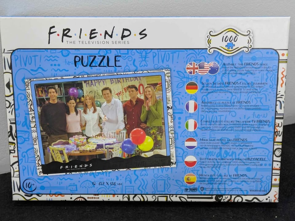 Friends Happy Birthday 1000 Pieces Puzzle - photo 3