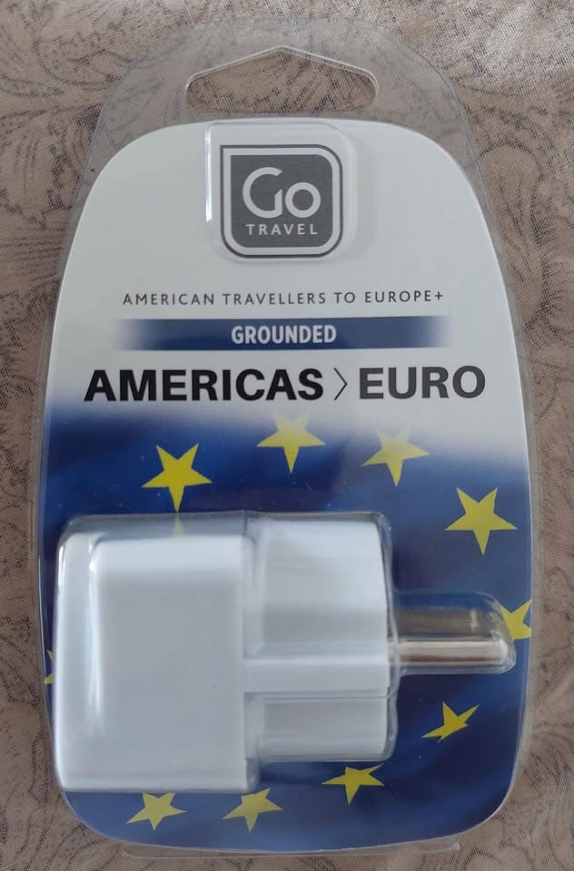 Travel adapter (Euro)