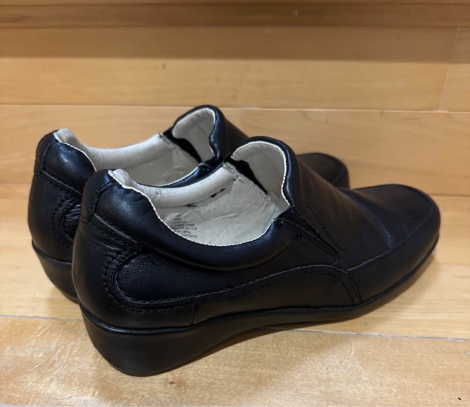 Women’s Black Leather Loafers - Size 10W - photo 4