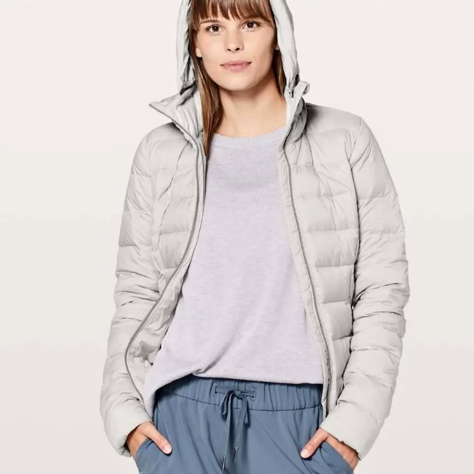 Lululemon Pack It Down Jacket Chrome Women's Size 4 - photo 2