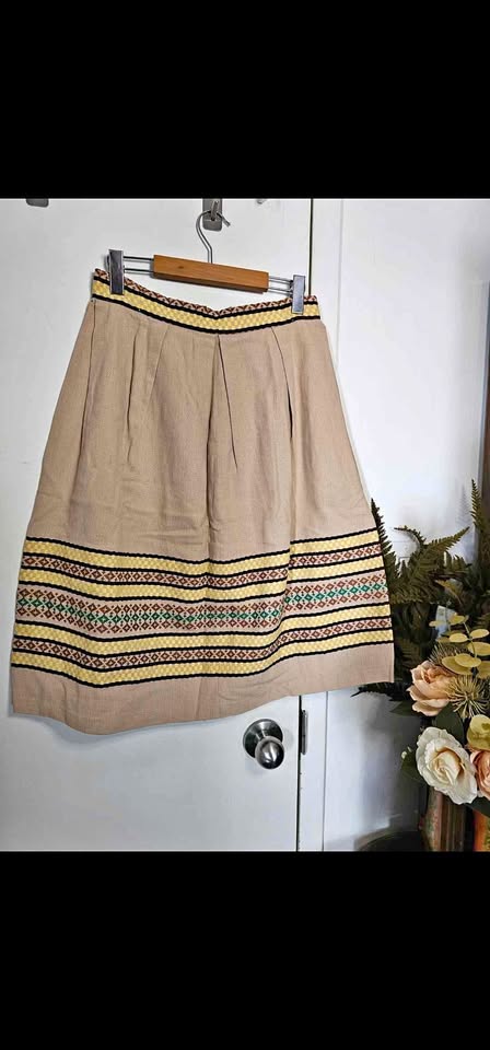 Size 28/29 vintage 70s Handmade Boho Skirt