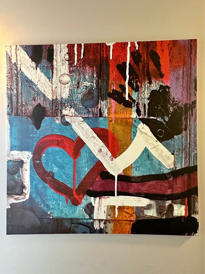 IKEA PJÄTTERYD Picture, "Heart Street" design.