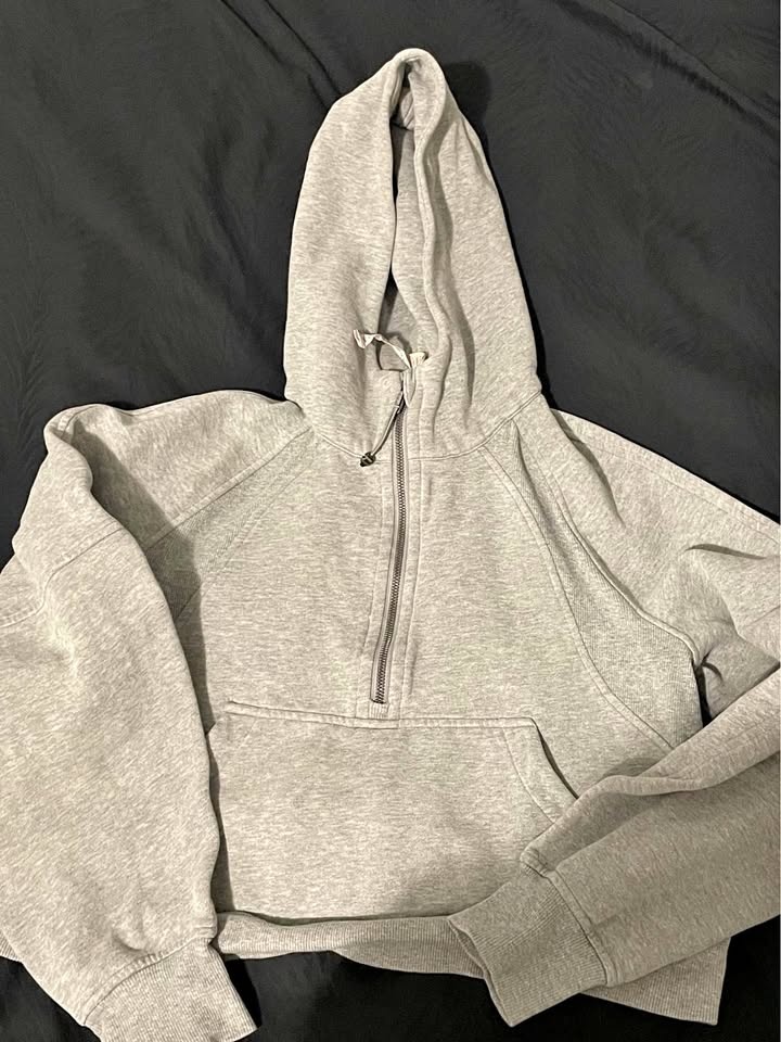 Lululemon Scuba
