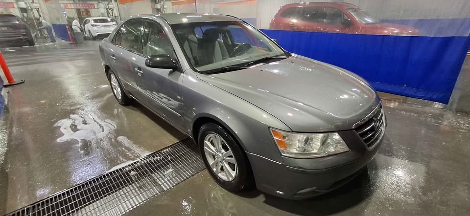 2009 Hyundai Sonata - photo 2