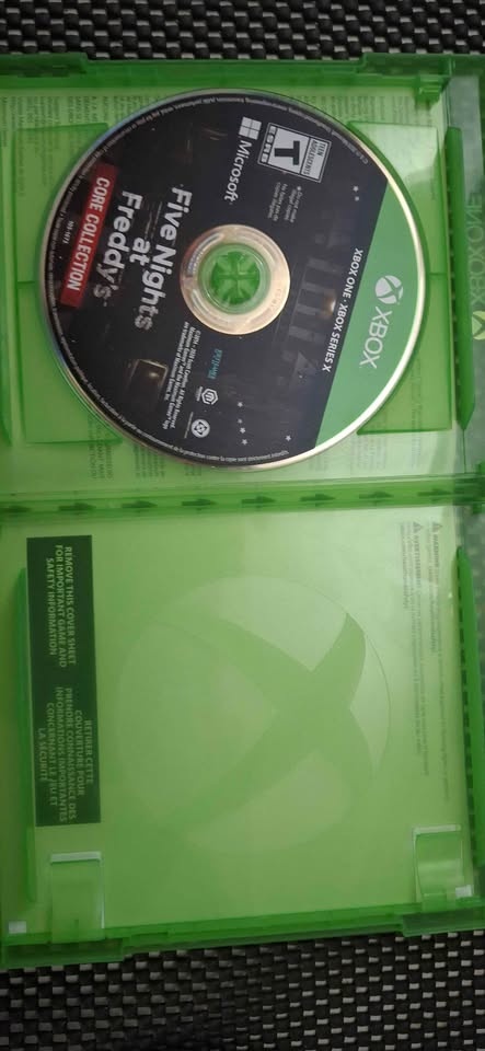 Five Nights at Freddy's Core Collection Xbox - photo 3