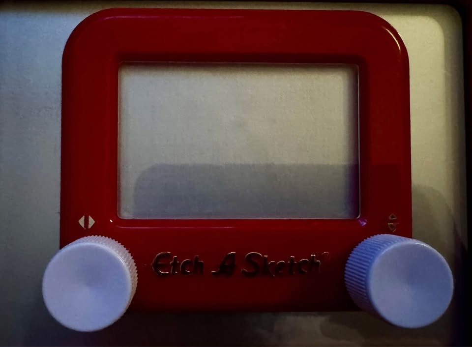 2 Etch A Sketches - Blast From The Past! - photo 3