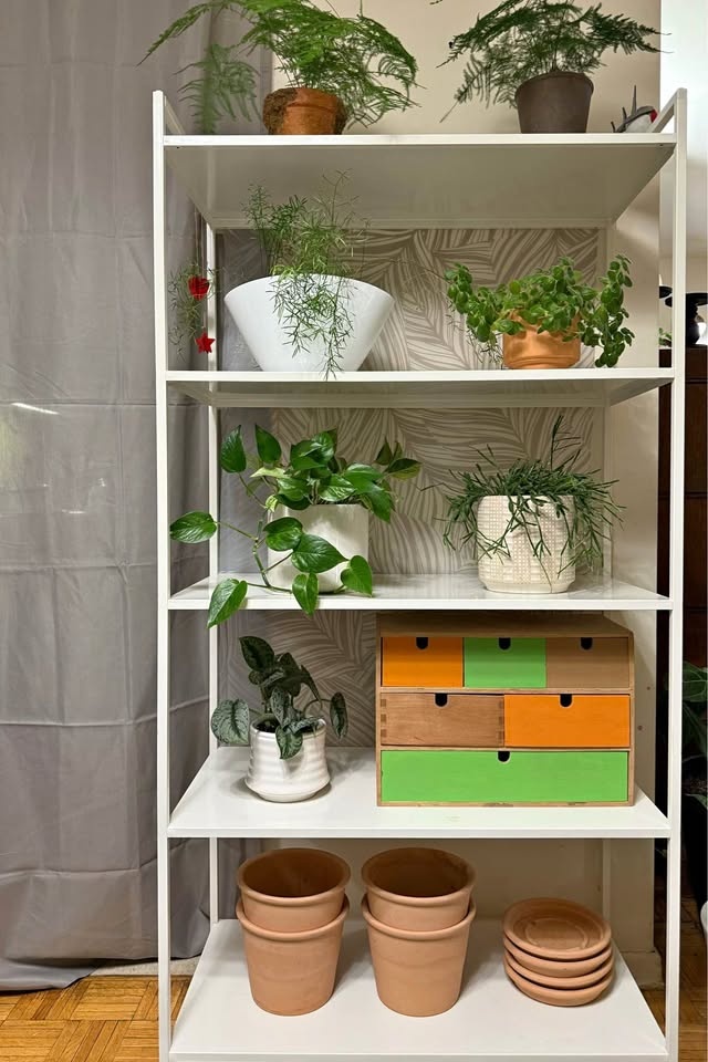 White Metal 5 Tiers Shelf Unit