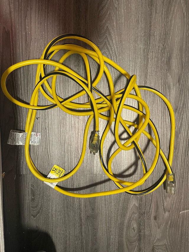 12/3, 25 Feet Outdoor Extension Cord