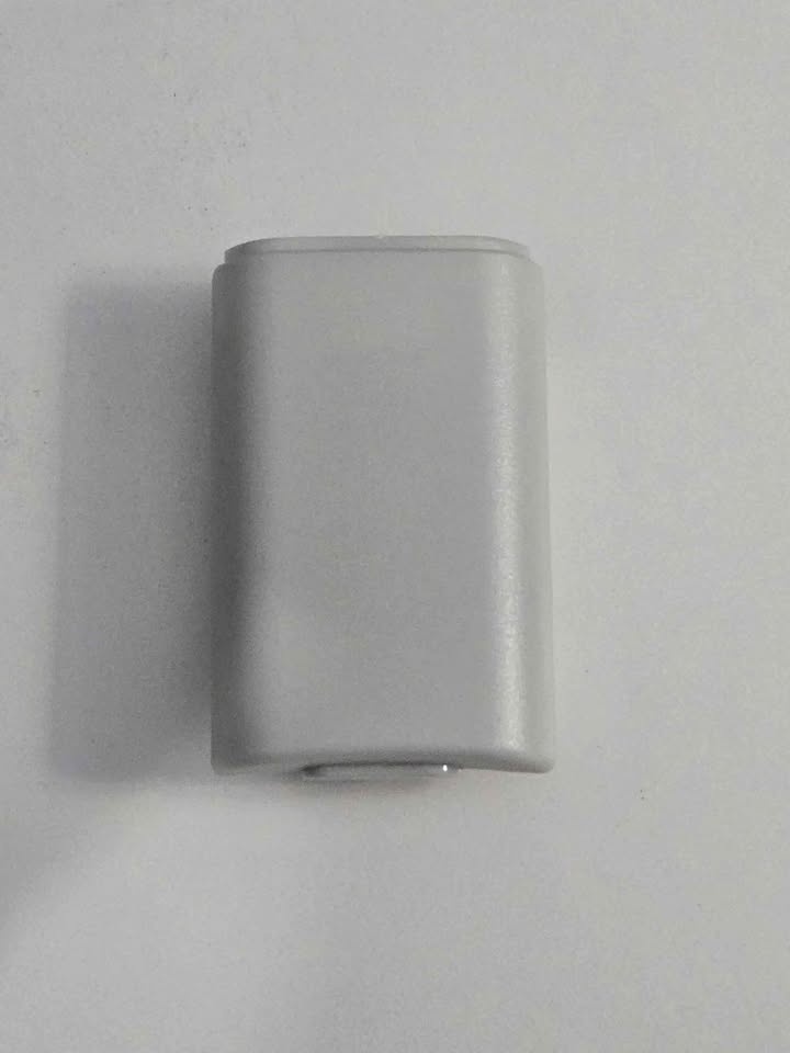 White Xbox 360 Battery Cover