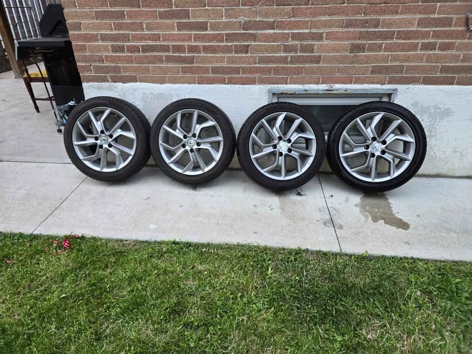 All Season Tires and Rims Set from Nissan SR - photo 5