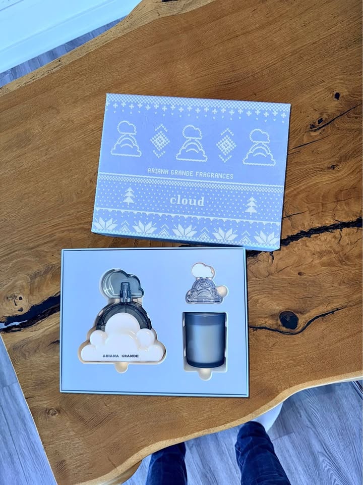 (NEW, UNOPENED) Ariana Grande Cloud Perfume Set