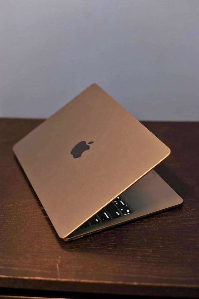 MacBook Air 13 M2 SSD512 16RAM Space Gray