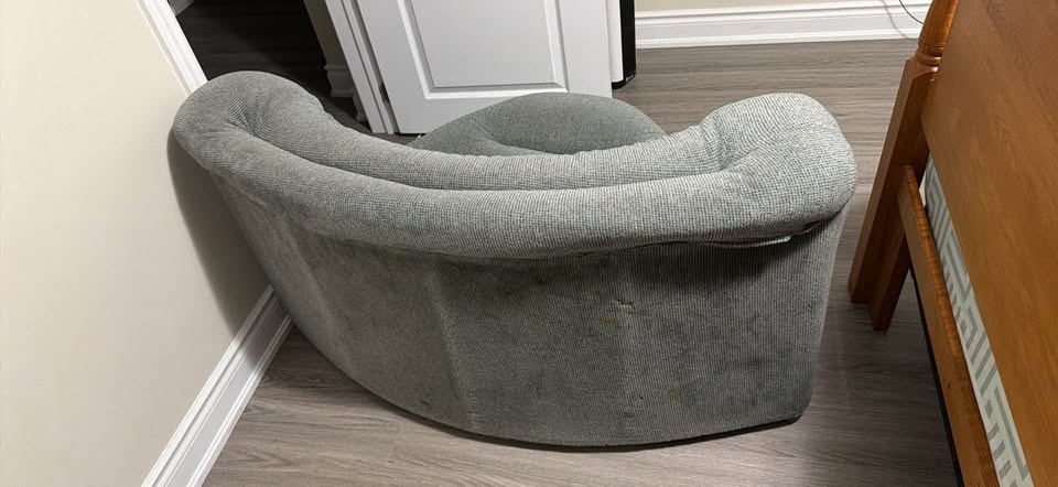 Corner Couch - photo 2