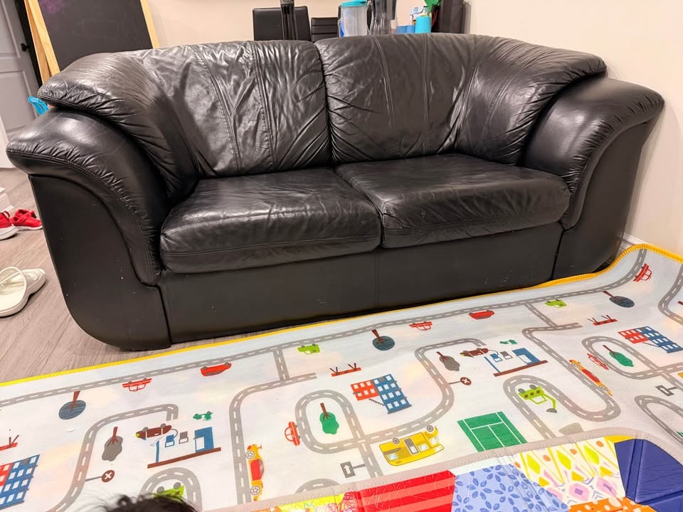 Sofa/Couch - photo 2