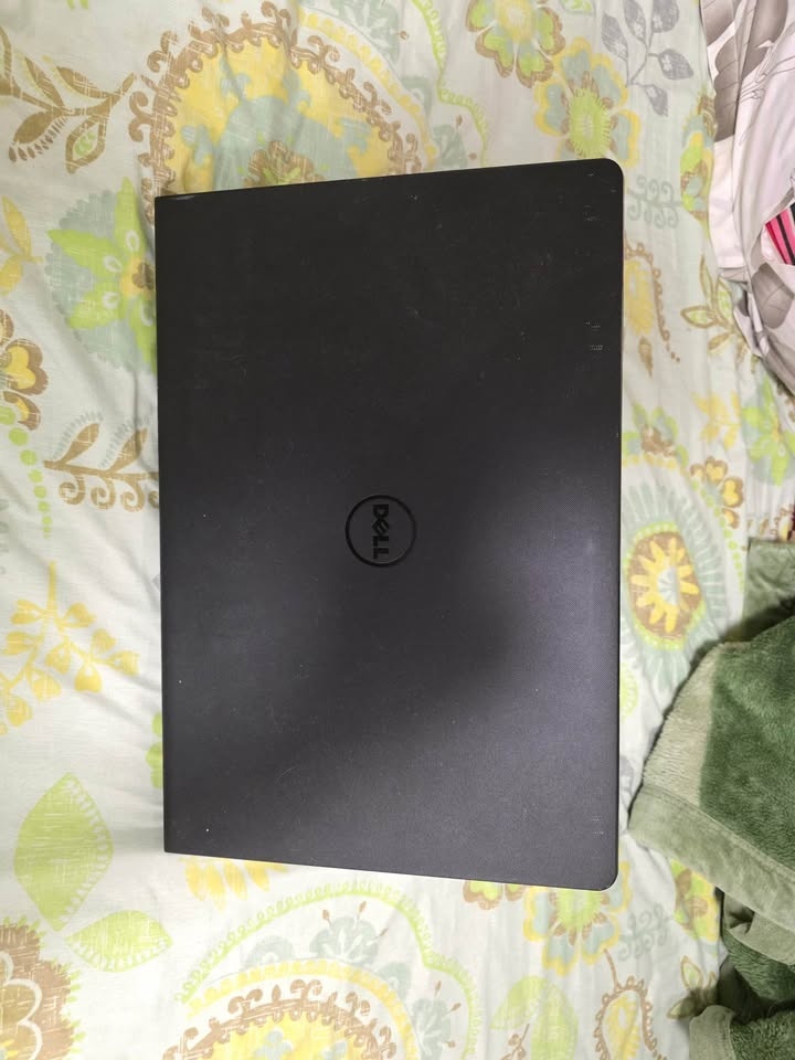 Dell Inspiron 15-3567 Laptop - photo 2