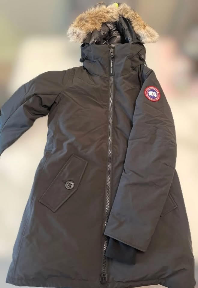 Canada Goose Rosemont Parka - Black, Size S - photo 2