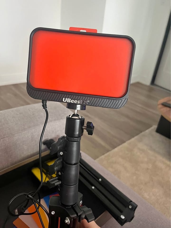 Light for photo shooting