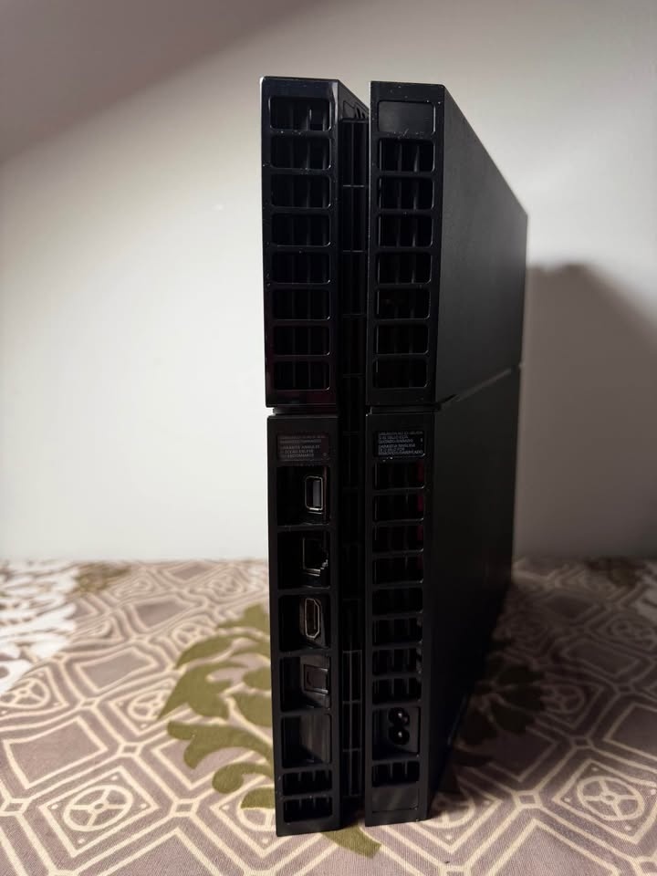 PS4 Original - 500Gb with Controller - Low Firmware - Jailbreak - photo 2