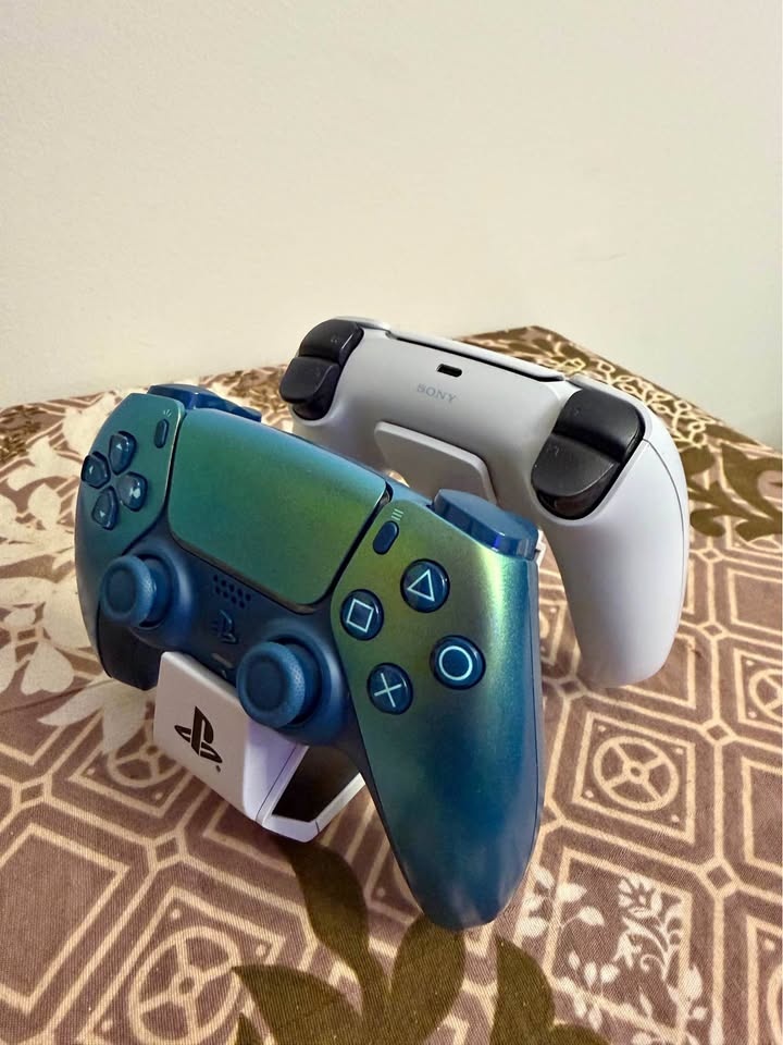 PS5 Controllers and Charging Dock