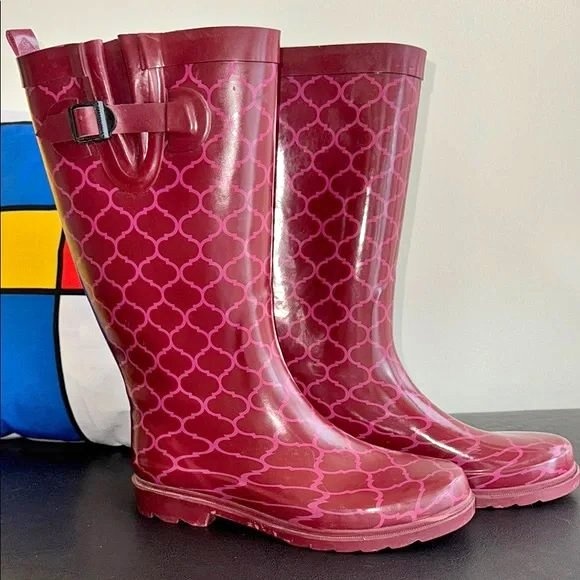 🏆 Capelli of New York Pink Winter Rain Boots Women's size 9