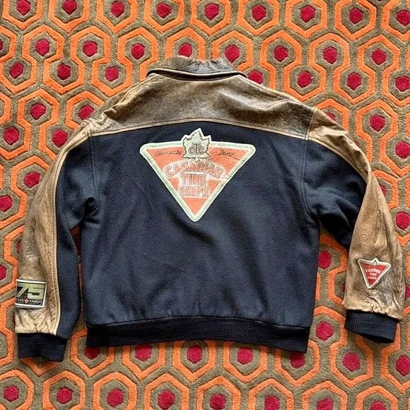 🏆 Vintage Canadian Tire Bomber Jacket - Men's Medium