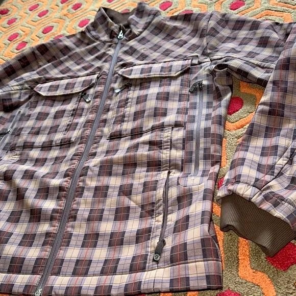 🏆 Vintage Lululemon Brown Plaid Jacket Men's Silverescent
