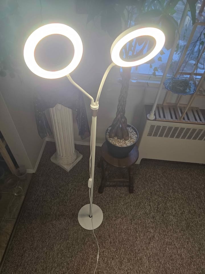 2 Head Grow Light Stand - photo 2