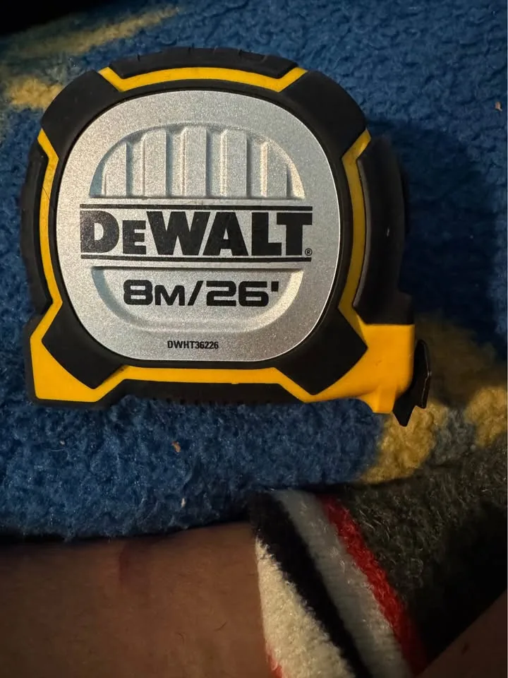 Dewalt tape measure image indicator(2)