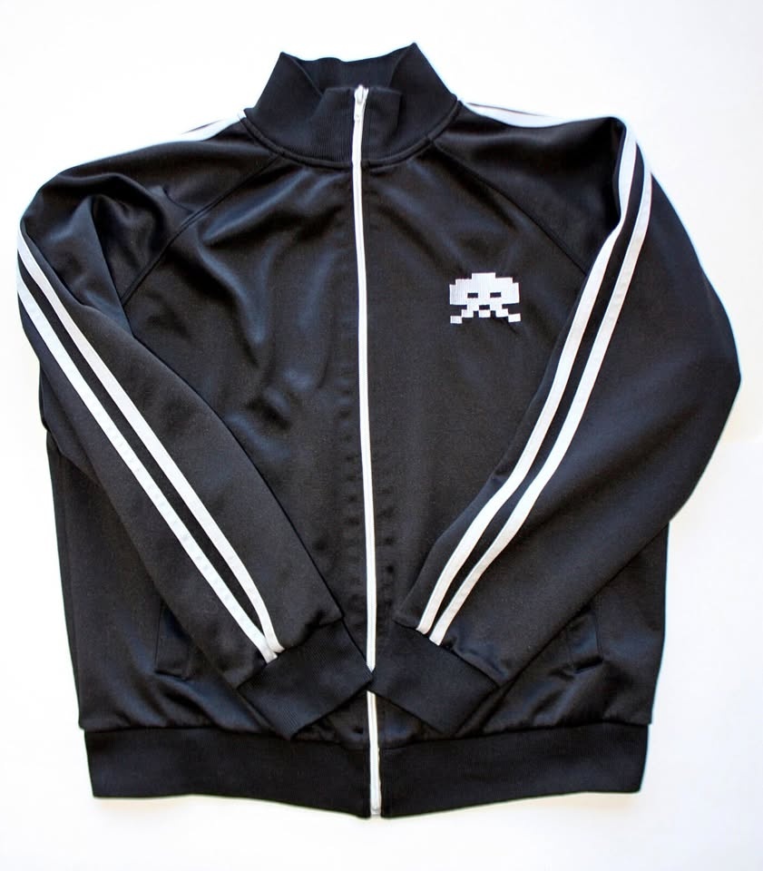 🏆 Space Invaders Track Jacket Black Men's XS Atari