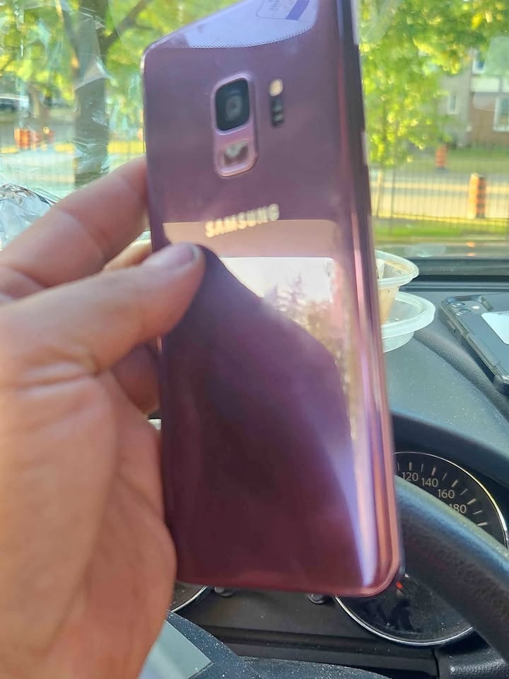 Samsung s9 Purple