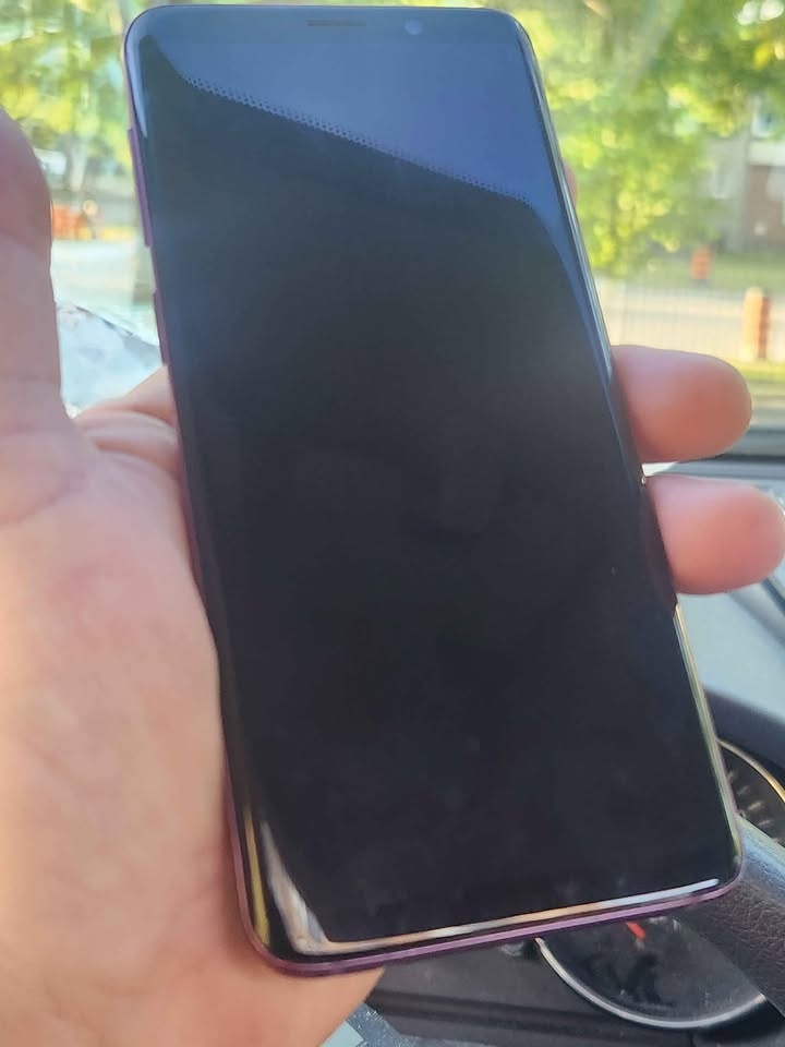 Samsung s9 Purple - photo 2