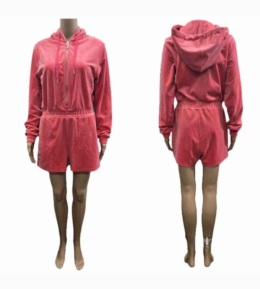 Juicy Couture Pink Velvet Hooded Romper Size S/M - photo 4
