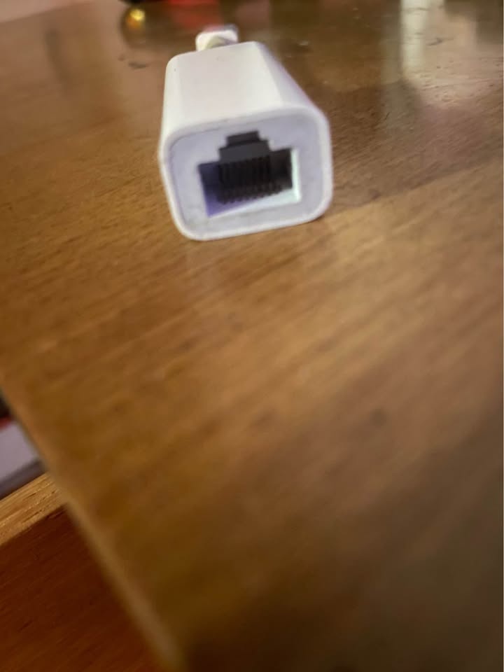 Apple Ethernet to Thunderbolt 2 Adapter - photo 5