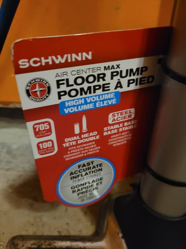 Schwinn Floor Bike Pump w/Gauge, 120 PSI - photo 2