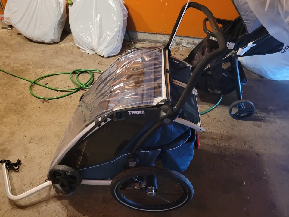 Thule Chariot Cross Double toddler bike attachment LIKE NEW - photo 2