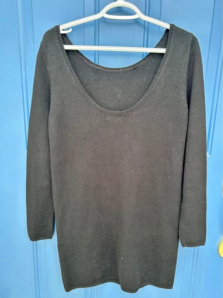 Noul Oversized Sweater Dress - Black - Low Back - Cozy Knit