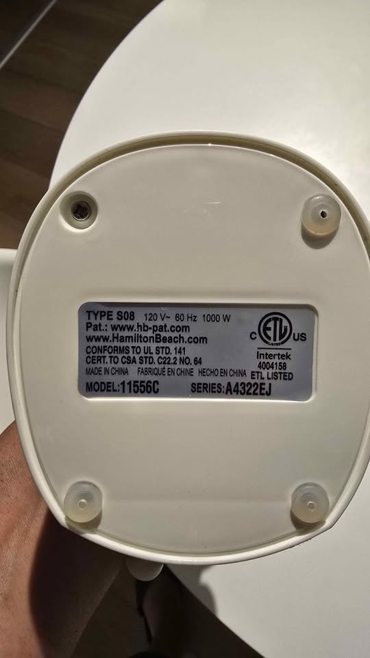 Hamilton Beach Garment Steamer 11556C + Free Ironing Glove - photo 2