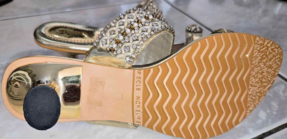 Fancy Sandals - US Women's Size 6 & 7 - photo 3