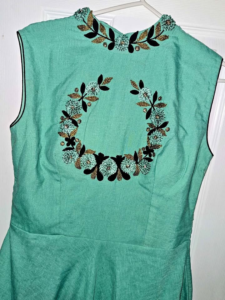 Brand new party gown ! Never worn !