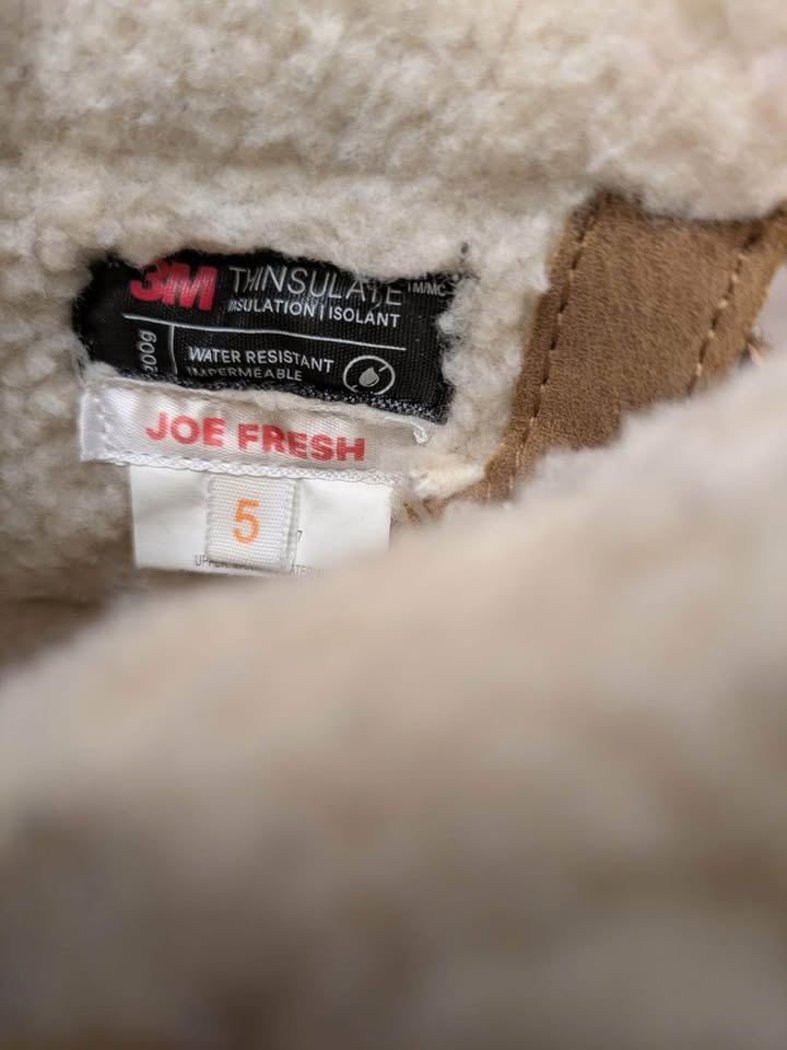 Joe Fresh Toddler Boots Size 5 (Great Condition) - photo 4
