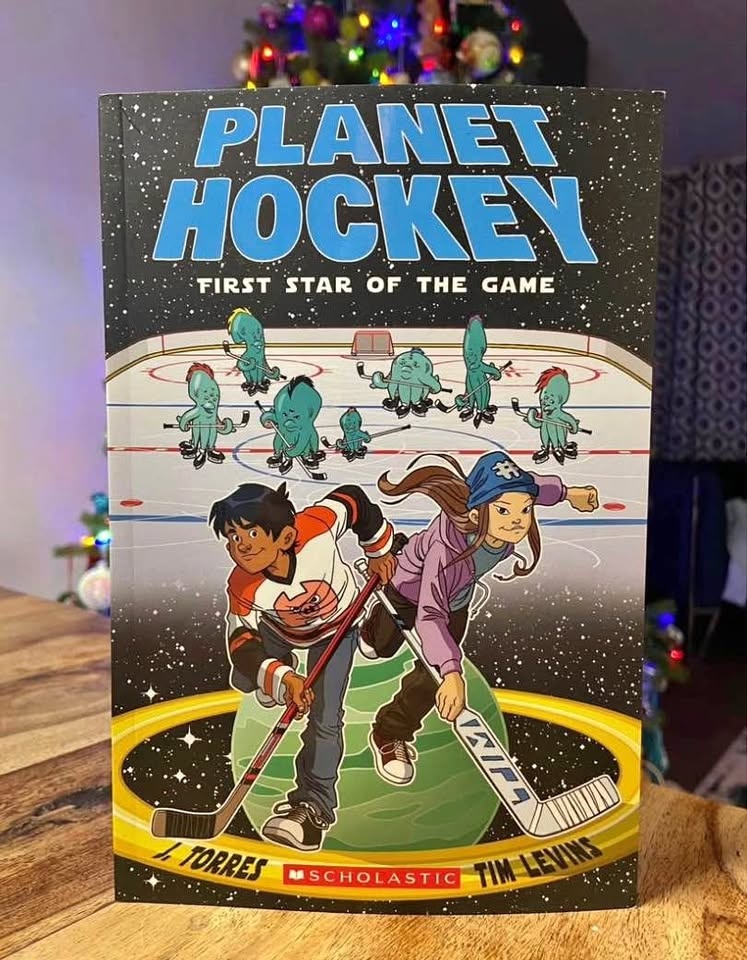 Kids Graphic Novel: Planet Hockey: First Star of the Game