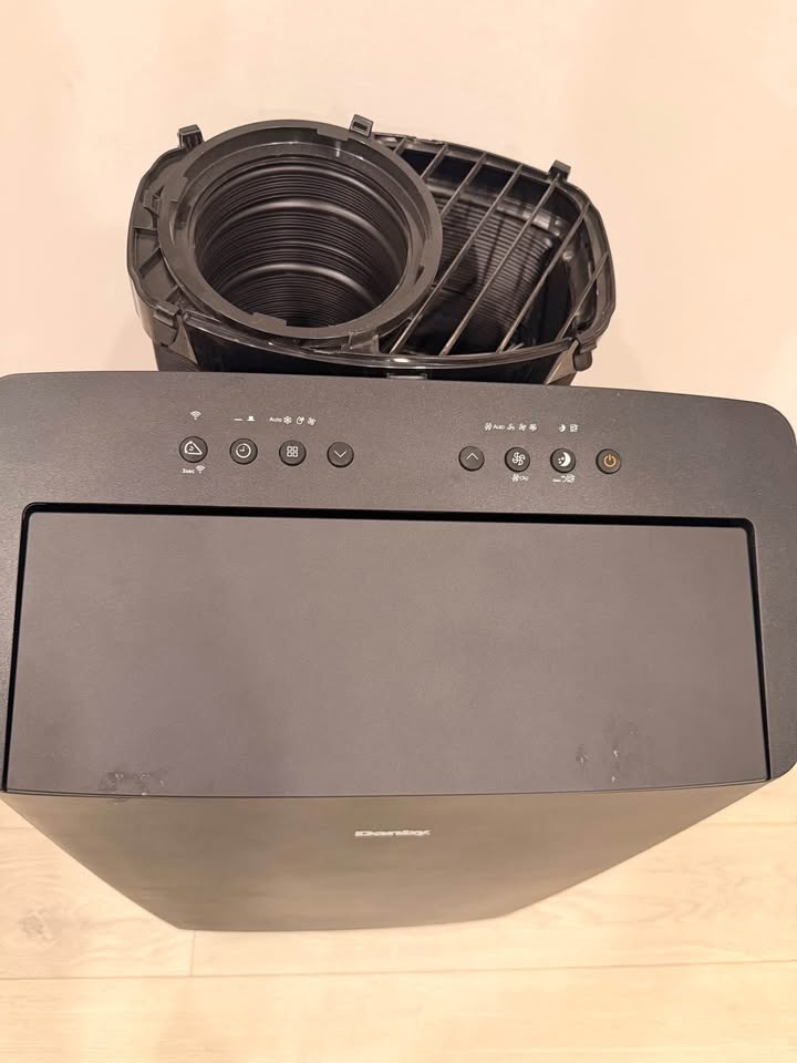 Danby Air conditioner - photo 2