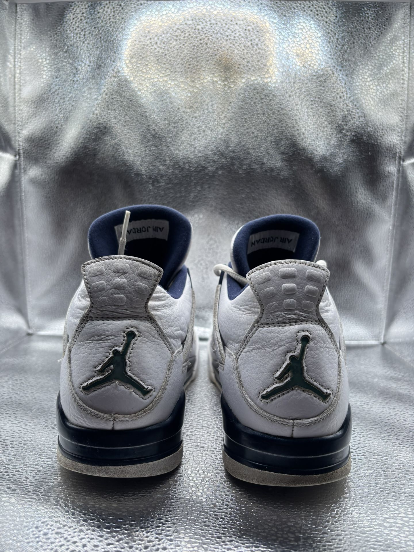 Air Jordan 4 Colombia - photo 4