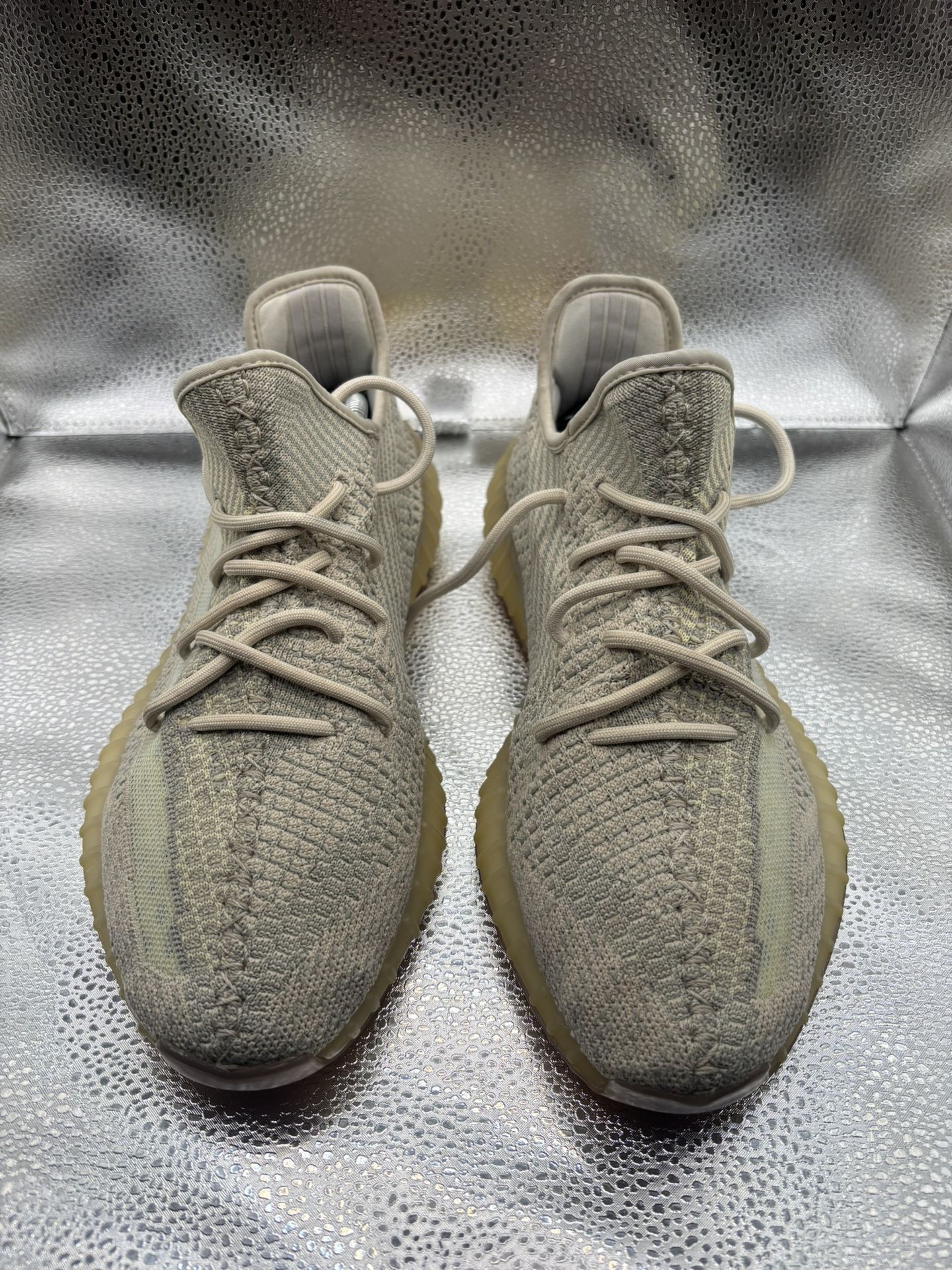 Adidas Yeezy 350 v2 Citrin Non-Reflective - photo 2