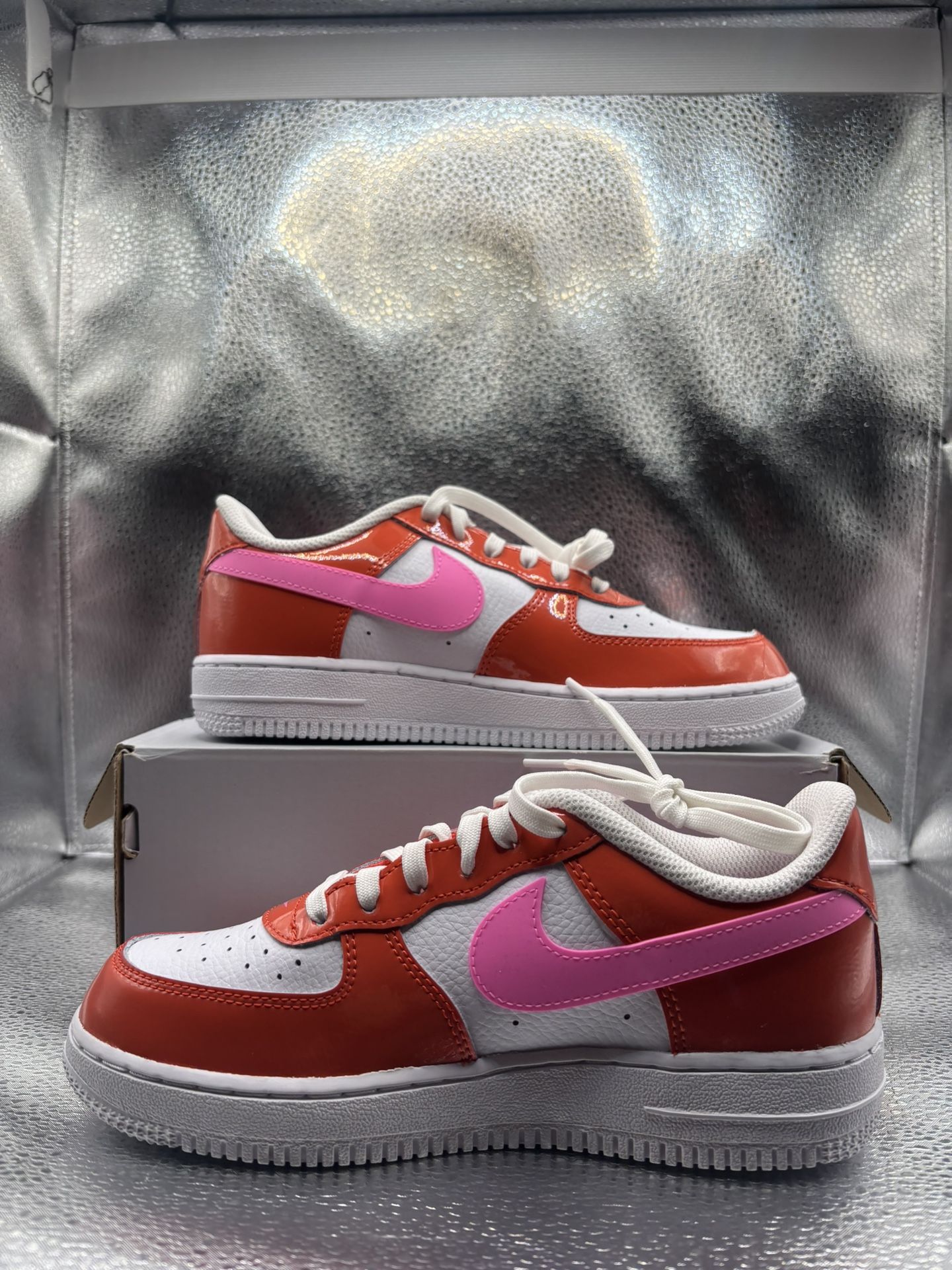 Nike Air Force 1 Low Valentines Day 2023 - photo 5