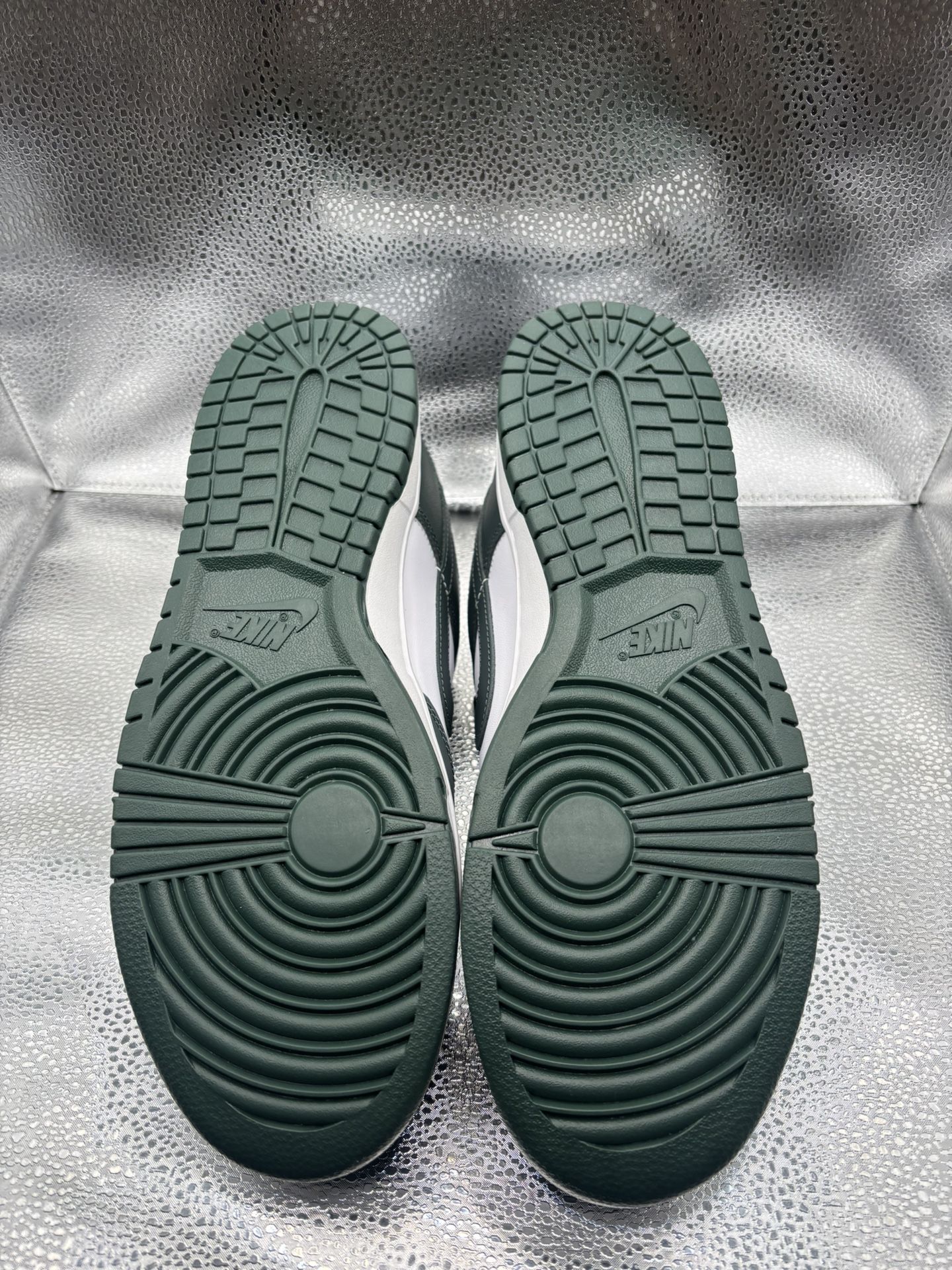 Nike Dunk Low Vintage Green - photo 3