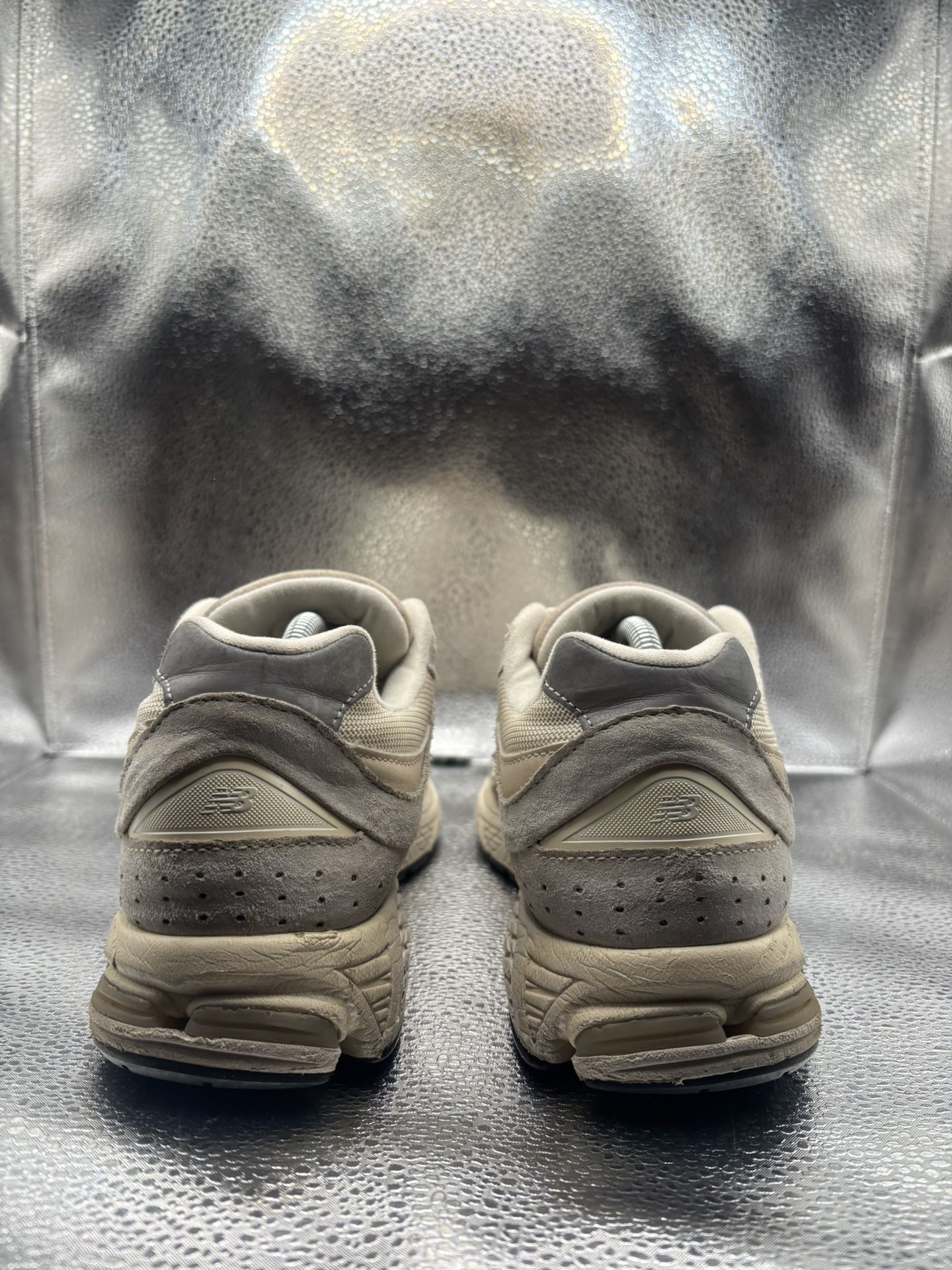 New Balance 2002r Off White - photo 4